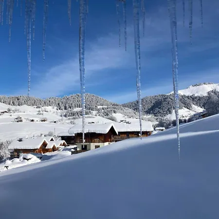 Alpesi faház Savoie Les D'heidi *